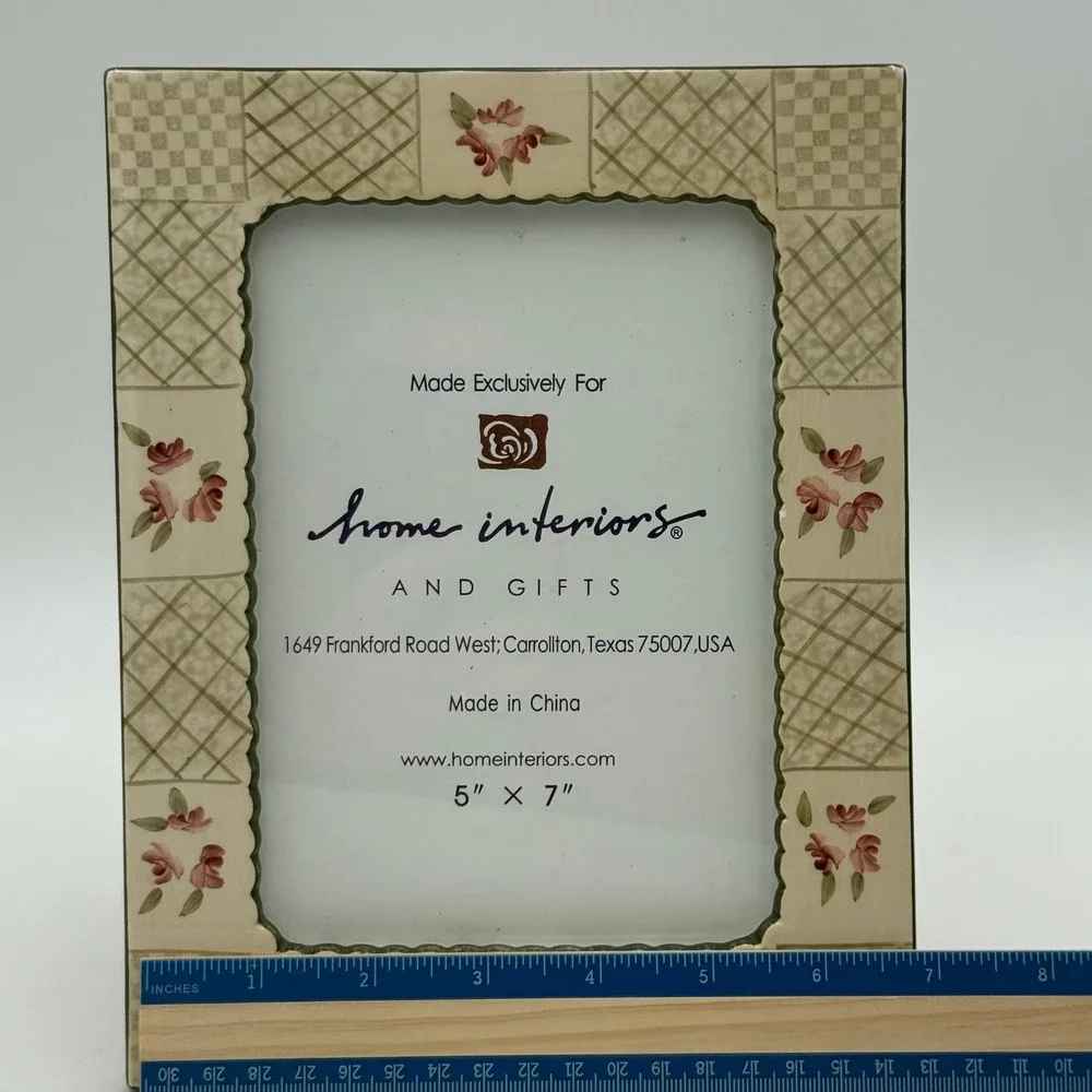 Home Interiors and Gifts Floral Ceramic Picture Frame 5x7 Cottagecore Pink Green